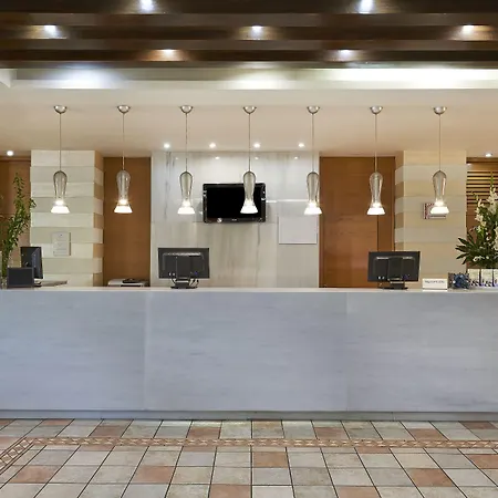 Hesperia Hotel 4*