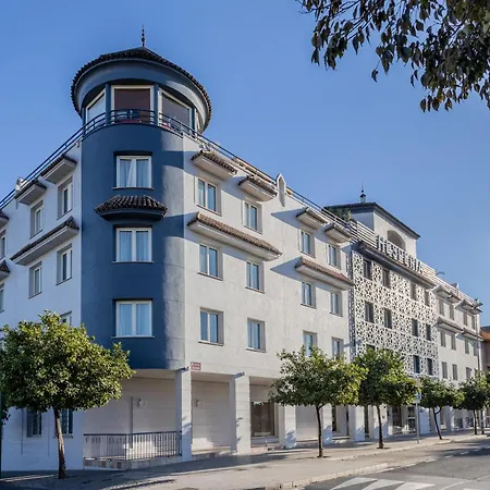 Hesperia 4*